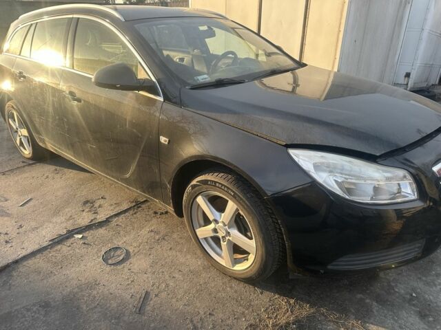 Чорний Опель Інсігнія, об'ємом двигуна 2 л та пробігом 211 тис. км за 1000 $, фото 1 на Automoto.ua