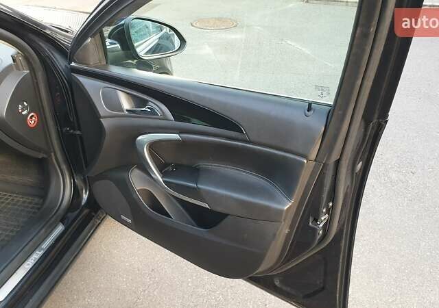 Черный Опель Инсигния, объемом двигателя 1.96 л и пробегом 315 тыс. км за 9000 $, фото 10 на Automoto.ua