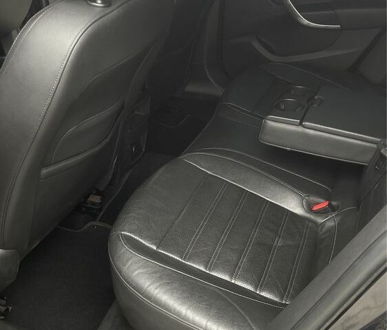 Чорний Опель Інсігнія, об'ємом двигуна 2 л та пробігом 362 тис. км за 8900 $, фото 7 на Automoto.ua