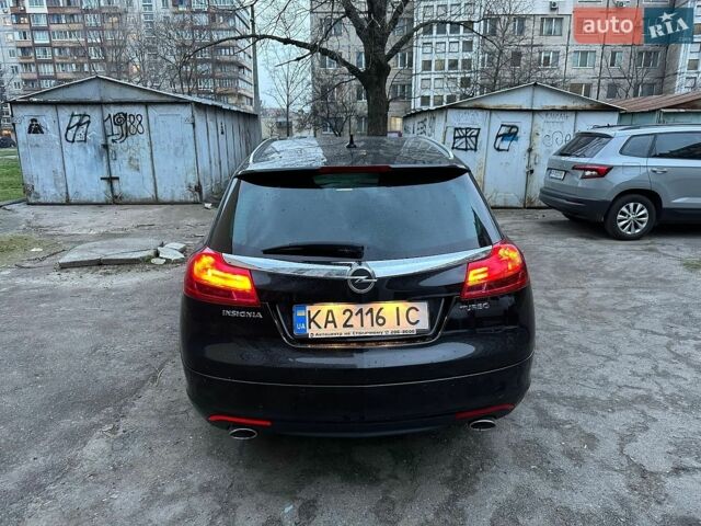 Черный Опель Инсигния, объемом двигателя 2 л и пробегом 165 тыс. км за 9200 $, фото 4 на Automoto.ua