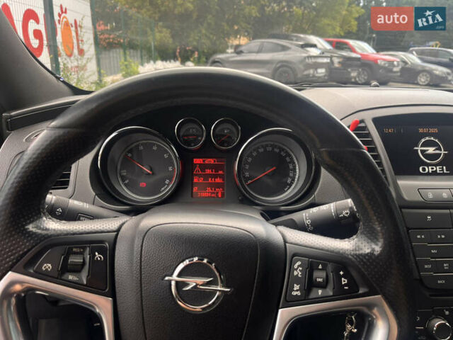 Черный Опель Инсигния, объемом двигателя 1.96 л и пробегом 300 тыс. км за 10400 $, фото 39 на Automoto.ua