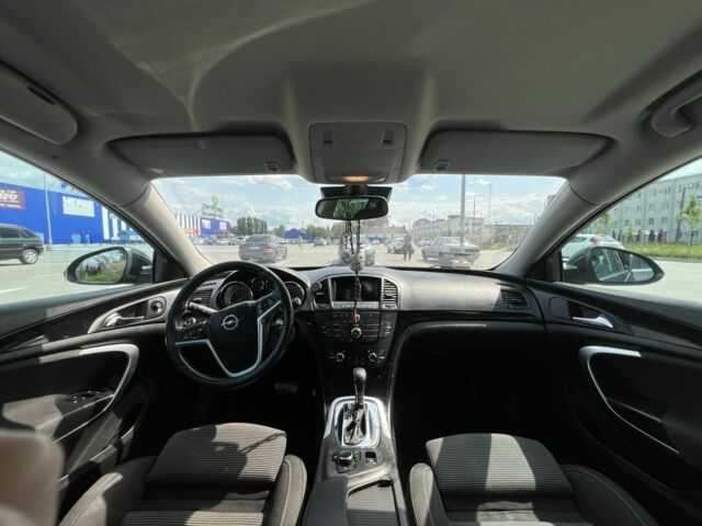 Черный Опель Инсигния, объемом двигателя 2 л и пробегом 345 тыс. км за 8500 $, фото 7 на Automoto.ua