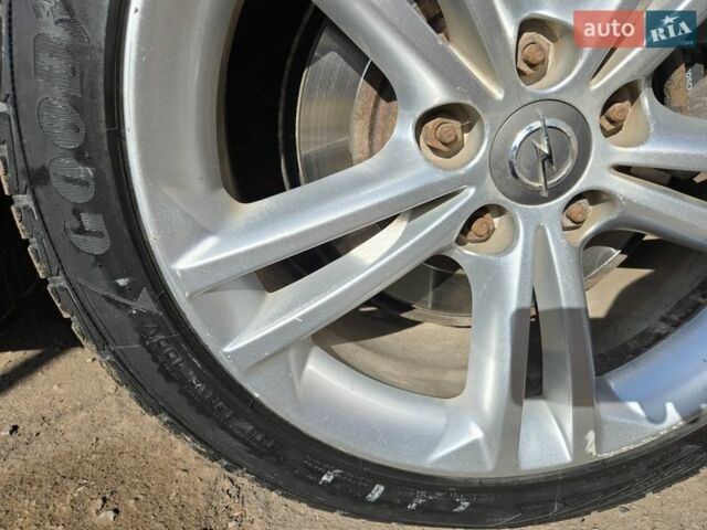 Черный Опель Инсигния, объемом двигателя 1.96 л и пробегом 273 тыс. км за 7900 $, фото 18 на Automoto.ua