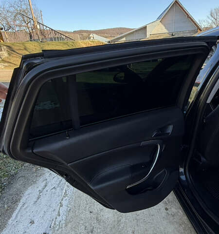 Черный Опель Инсигния, объемом двигателя 1.96 л и пробегом 290 тыс. км за 7950 $, фото 46 на Automoto.ua