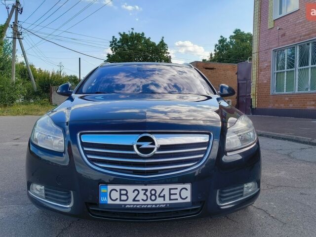 Черный Опель Инсигния, объемом двигателя 1.96 л и пробегом 230 тыс. км за 7500 $, фото 2 на Automoto.ua
