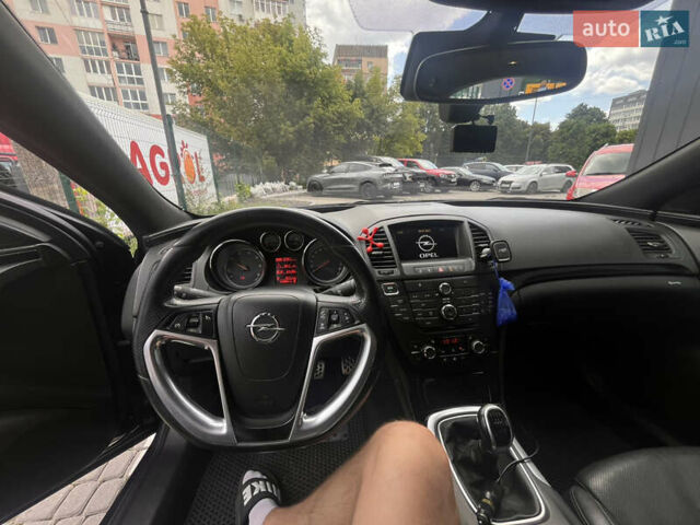 Черный Опель Инсигния, объемом двигателя 1.96 л и пробегом 300 тыс. км за 10400 $, фото 33 на Automoto.ua