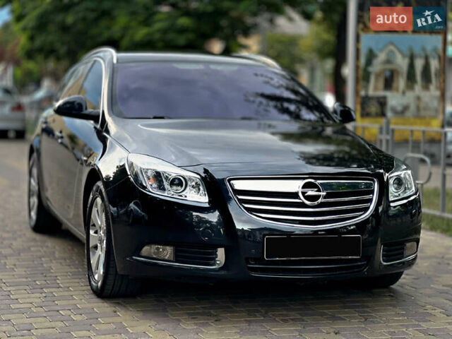 Опель Инсигния 2011 в Новоселица на Automoto.ua Черный Опель Инсигния, объемом двигателя 1.96 л и пробегом 378 тыс. км за 9200 $, фото 15 на Automoto.ua