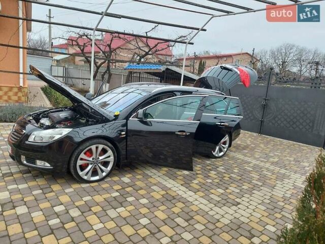 Черный Опель Инсигния, объемом двигателя 2 л и пробегом 199 тыс. км за 9700 $, фото 10 на Automoto.ua