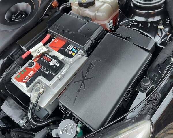 Черный Опель Инсигния, объемом двигателя 2 л и пробегом 199 тыс. км за 9700 $, фото 13 на Automoto.ua