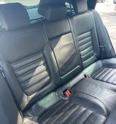 Чорний Опель Інсігнія, об'ємом двигуна 1.96 л та пробігом 250 тис. км за 6850 $, фото 9 на Automoto.ua