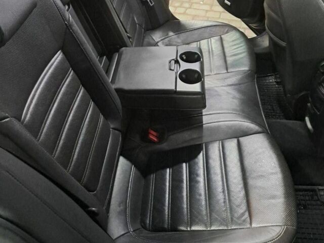 Черный Опель Инсигния, объемом двигателя 2 л и пробегом 350 тыс. км за 7999 $, фото 2 на Automoto.ua