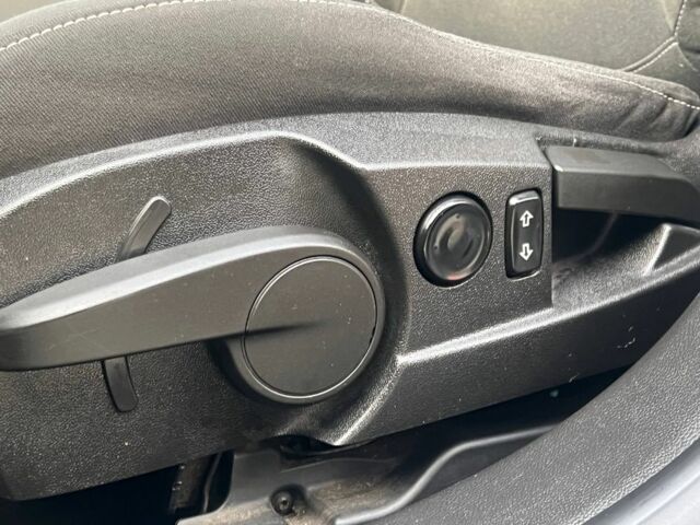 Черный Опель Инсигния, объемом двигателя 2 л и пробегом 264 тыс. км за 6499 $, фото 6 на Automoto.ua