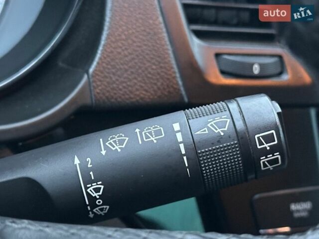 Черный Опель Инсигния, объемом двигателя 2 л и пробегом 270 тыс. км за 8100 $, фото 28 на Automoto.ua