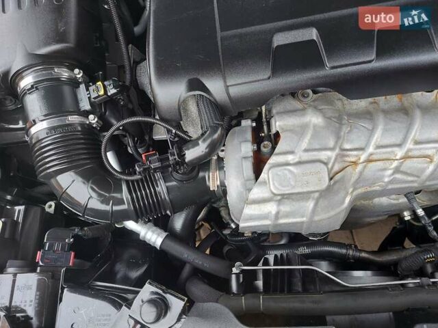 Черный Опель Инсигния, объемом двигателя 2 л и пробегом 199 тыс. км за 9700 $, фото 14 на Automoto.ua