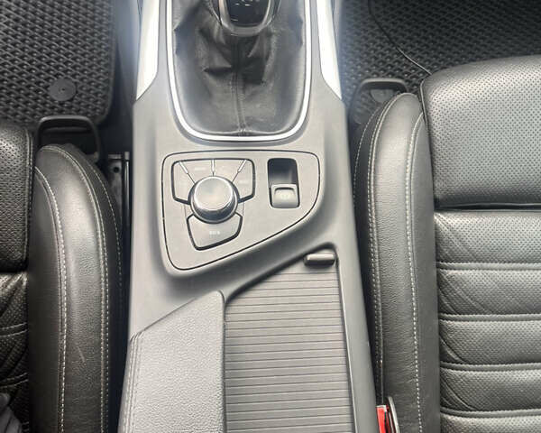 Черный Опель Инсигния, объемом двигателя 1.96 л и пробегом 300 тыс. км за 10400 $, фото 35 на Automoto.ua