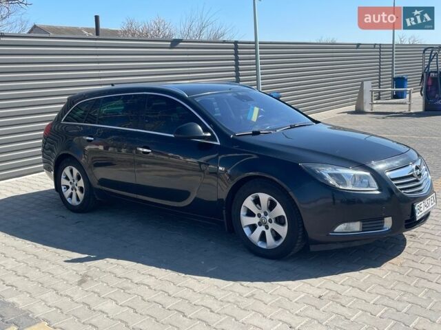 Чорний Опель Інсігнія, об'ємом двигуна 1.96 л та пробігом 250 тис. км за 8999 $, фото 2 на Automoto.ua