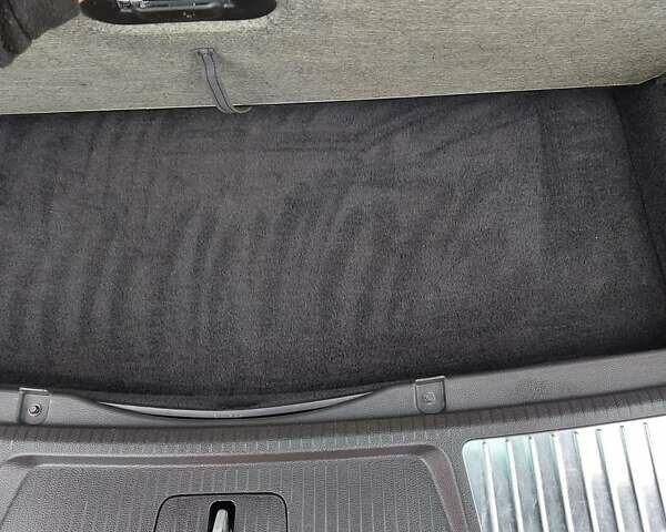 Черный Опель Инсигния, объемом двигателя 2 л и пробегом 199 тыс. км за 9700 $, фото 28 на Automoto.ua