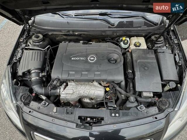 Чорний Опель Інсігнія, об'ємом двигуна 1.96 л та пробігом 268 тис. км за 7000 $, фото 4 на Automoto.ua