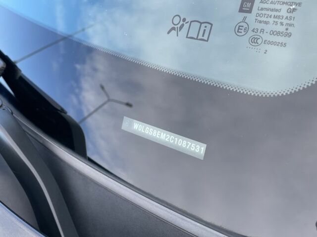 Черный Опель Инсигния, объемом двигателя 2 л и пробегом 244 тыс. км за 10300 $, фото 18 на Automoto.ua