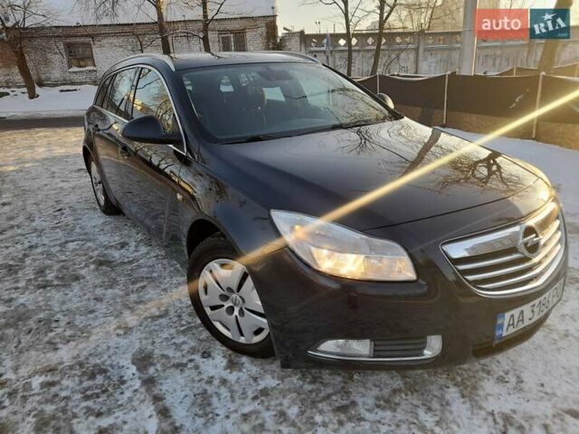 Черный Опель Инсигния, объемом двигателя 1.36 л и пробегом 289 тыс. км за 7300 $, фото 12 на Automoto.ua