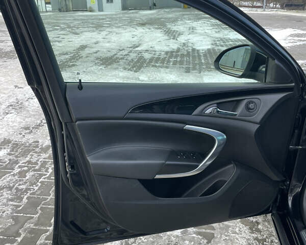 Черный Опель Инсигния, объемом двигателя 1.96 л и пробегом 244 тыс. км за 10300 $, фото 11 на Automoto.ua