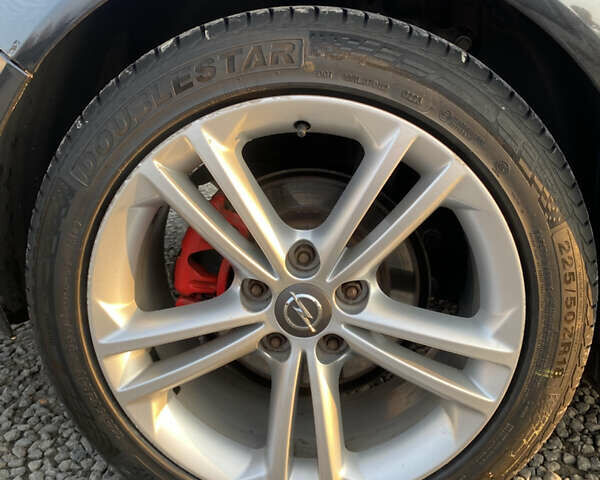 Черный Опель Инсигния, объемом двигателя 1.96 л и пробегом 335 тыс. км за 8200 $, фото 5 на Automoto.ua