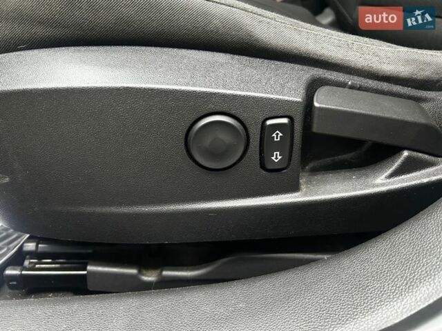 Черный Опель Инсигния, объемом двигателя 1.36 л и пробегом 298 тыс. км за 7900 $, фото 15 на Automoto.ua