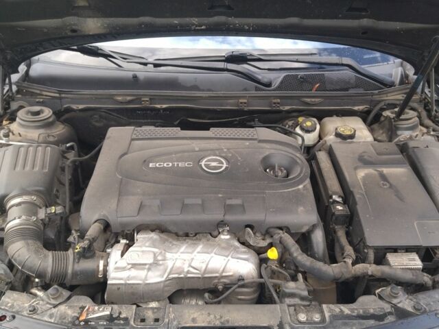 Опель Інсігнія 2012 у Шостке на Automoto.ua Чорний Опель Інсігнія, об'ємом двигуна 2 л та пробігом 313 тис. км за 8000 $, фото 7 на Automoto.ua