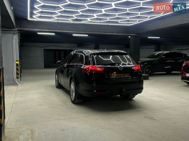 Черный Опель Инсигния, объемом двигателя 1.36 л и пробегом 298 тыс. км за 7900 $, фото 6 на Automoto.ua