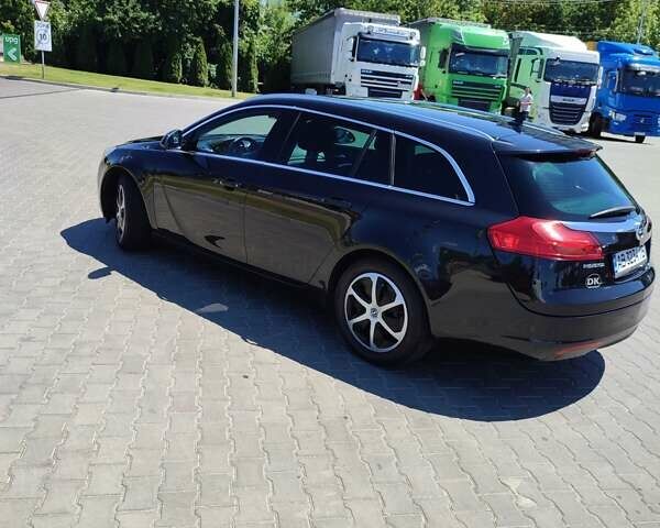 Черный Опель Инсигния, объемом двигателя 1.96 л и пробегом 228 тыс. км за 8499 $, фото 5 на Automoto.ua