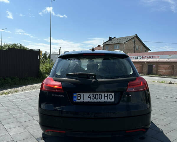 Опель Инсигния 2012 в Ивано-Франковске на Automoto.ua Черный Опель Инсигния, объемом двигателя 1.96 л и пробегом 280 тыс. км за 7200 $, фото 4 на Automoto.ua