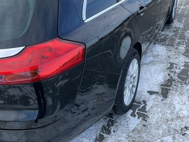 Черный Опель Инсигния, объемом двигателя 2 л и пробегом 244 тыс. км за 10300 $, фото 4 на Automoto.ua