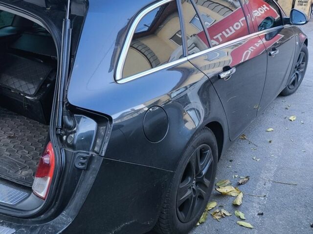 Черный Опель Инсигния, объемом двигателя 2 л и пробегом 304 тыс. км за 7700 $, фото 10 на Automoto.ua