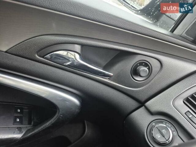 Черный Опель Инсигния, объемом двигателя 1.96 л и пробегом 259 тыс. км за 8350 $, фото 31 на Automoto.ua