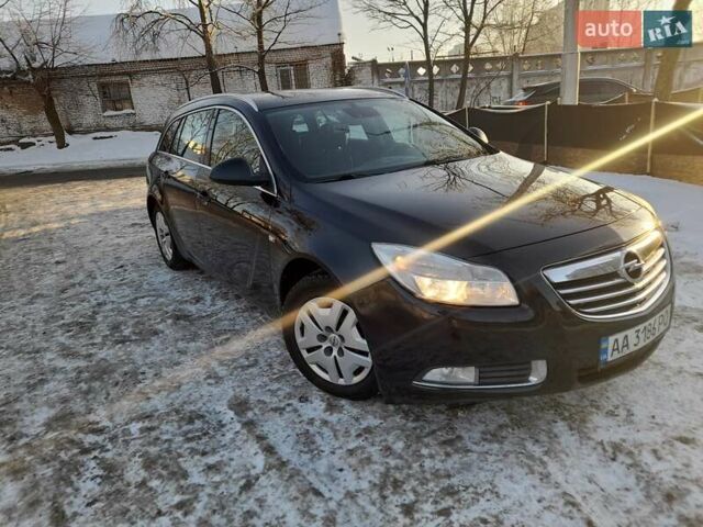 Черный Опель Инсигния, объемом двигателя 1.36 л и пробегом 289 тыс. км за 7300 $, фото 5 на Automoto.ua