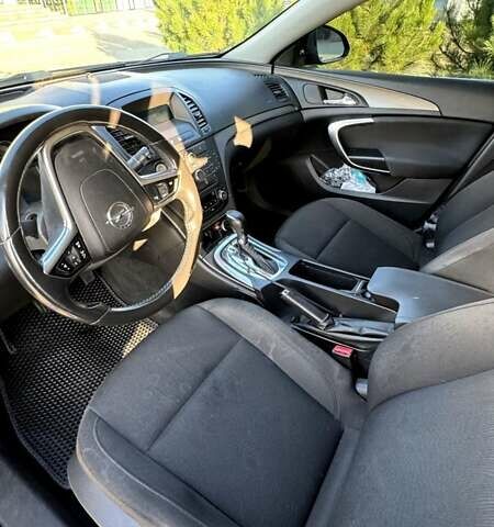 Опель Инсигния 2012 в Хмельницком на Automoto.ua Черный Опель Инсигния, объемом двигателя 2 л и пробегом 216 тыс. км за 7300 $, фото 8 на Automoto.ua