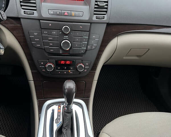 Чорний Опель Інсігнія, об'ємом двигуна 1.96 л та пробігом 255 тис. км за 7700 $, фото 22 на Automoto.ua