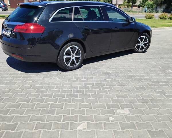 Черный Опель Инсигния, объемом двигателя 1.96 л и пробегом 228 тыс. км за 8499 $, фото 6 на Automoto.ua