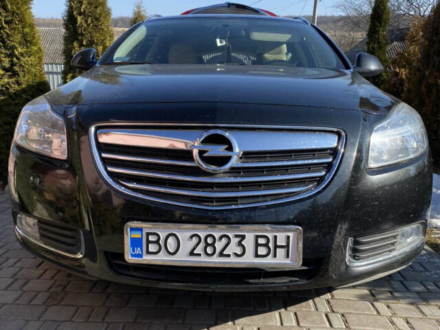 Чорний Опель Інсігнія, об'ємом двигуна 2 л та пробігом 208 тис. км за 10500 $, фото 7 на Automoto.ua