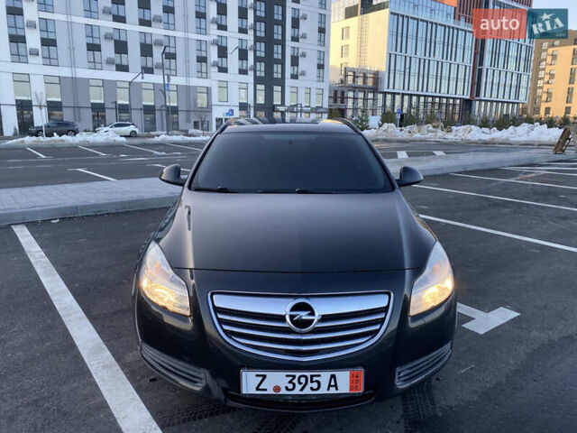 Черный Опель Инсигния, объемом двигателя 1.96 л и пробегом 275 тыс. км за 6500 $, фото 2 на Automoto.ua