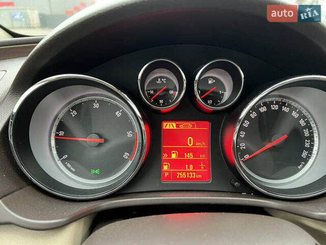 Черный Опель Инсигния, объемом двигателя 1.96 л и пробегом 255 тыс. км за 7700 $, фото 21 на Automoto.ua