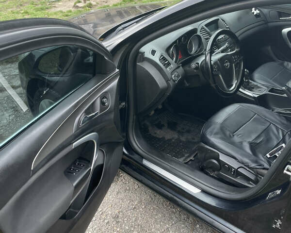 Чорний Опель Інсігнія, об'ємом двигуна 2 л та пробігом 220 тис. км за 7500 $, фото 10 на Automoto.ua