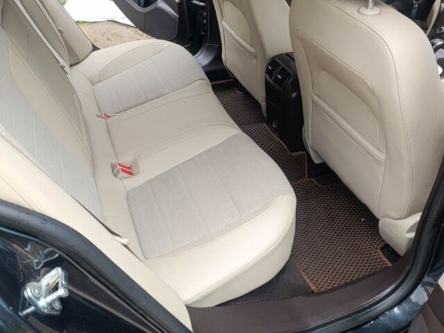 Опель Інсігнія 2012 у Шостке на Automoto.ua Чорний Опель Інсігнія, об'ємом двигуна 2 л та пробігом 313 тис. км за 8000 $, фото 10 на Automoto.ua