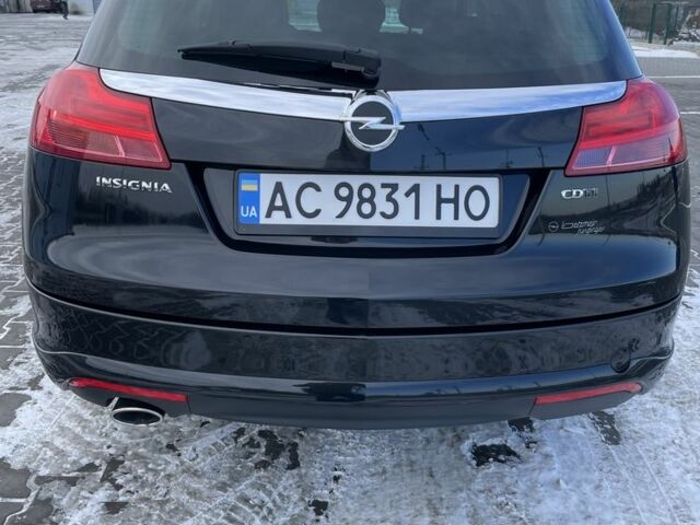 Черный Опель Инсигния, объемом двигателя 2 л и пробегом 244 тыс. км за 10300 $, фото 5 на Automoto.ua