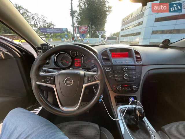 Черный Опель Инсигния, объемом двигателя 1.96 л и пробегом 305 тыс. км за 6200 $, фото 10 на Automoto.ua