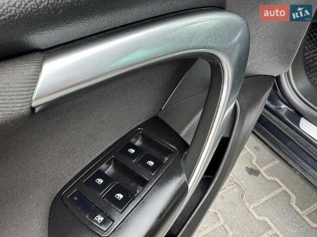 Черный Опель Инсигния, объемом двигателя 1.96 л и пробегом 285 тыс. км за 7700 $, фото 74 на Automoto.ua