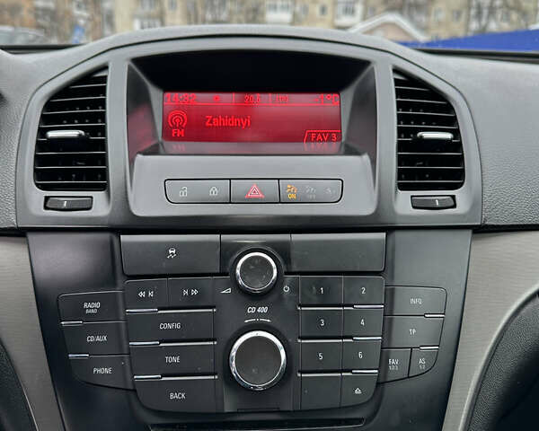 Чорний Опель Інсігнія, об'ємом двигуна 2 л та пробігом 262 тис. км за 7700 $, фото 12 на Automoto.ua