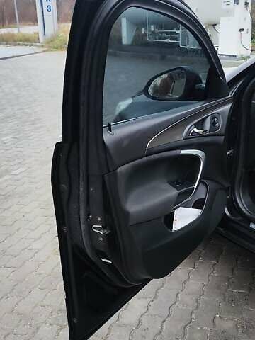 Черный Опель Инсигния, объемом двигателя 1.96 л и пробегом 245 тыс. км за 8599 $, фото 14 на Automoto.ua