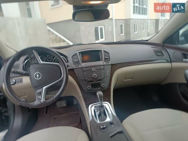 Черный Опель Инсигния, объемом двигателя 1.96 л и пробегом 280 тыс. км за 7000 $, фото 15 на Automoto.ua