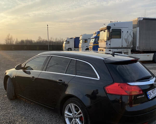 Черный Опель Инсигния, объемом двигателя 1.96 л и пробегом 335 тыс. км за 8200 $, фото 1 на Automoto.ua